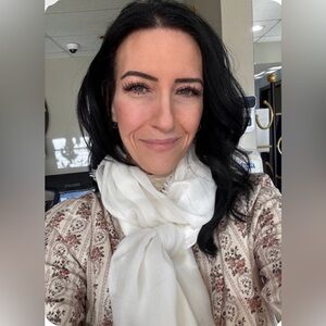 Meet your Posher, Lisa